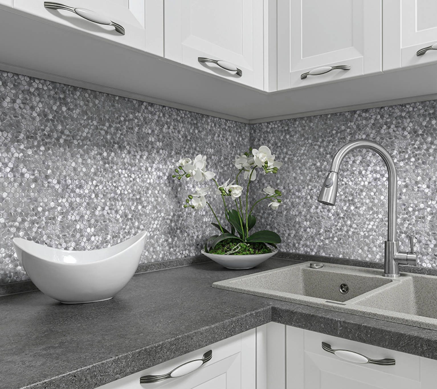 Medium Hexagon Silver Aluminum Mosaic  |  Carpet Barn Carpet One Inc.